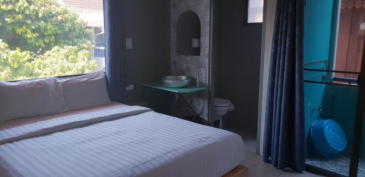 Thapae Gate Lodge Csiangmaj Kültér fotó